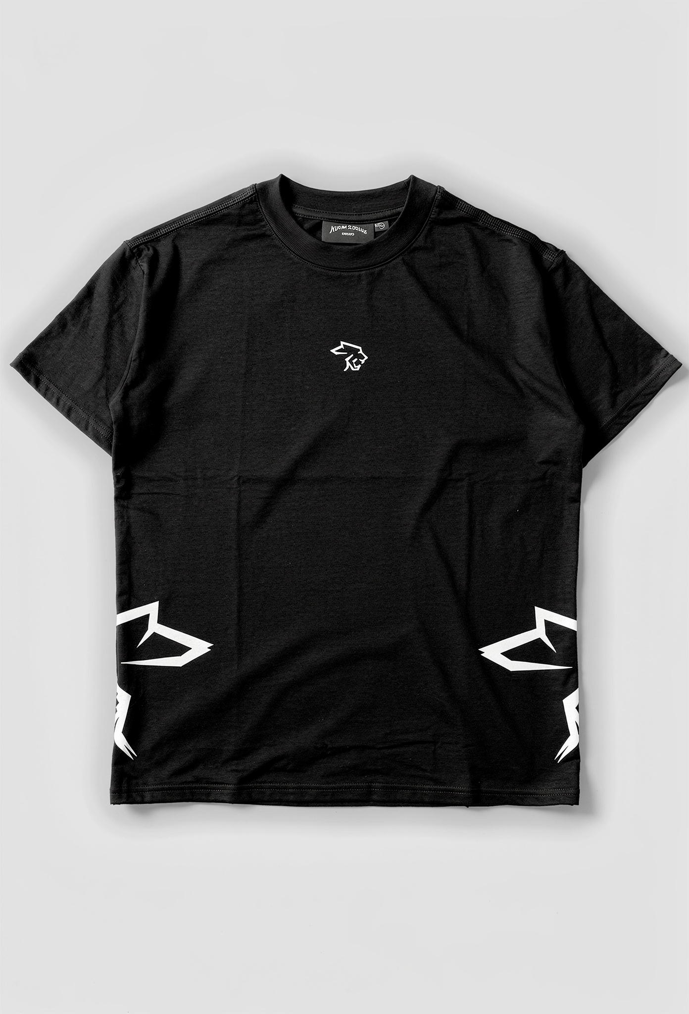 CAMISETA PREMIUM “ONE” NEGRA $40